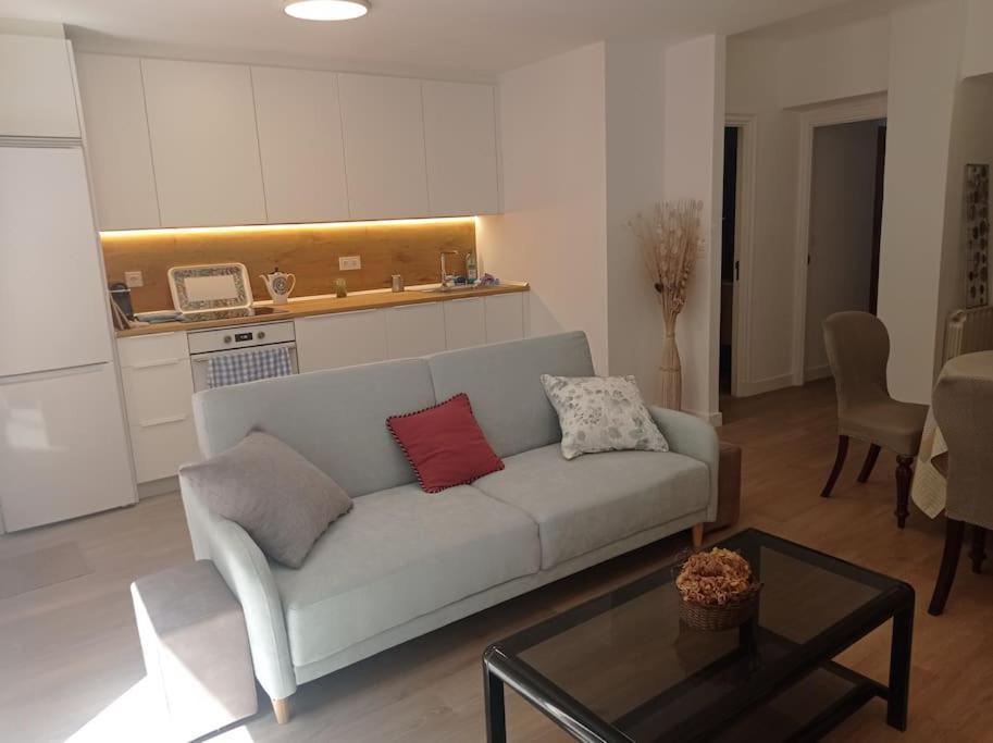Ferienwohnung Piso Con Terraza Junto A La Playa San Sebastián Exterior foto
